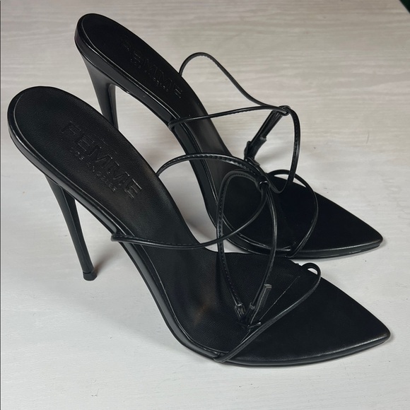La Femme Black Strappy Heels - Picture 2 of 4